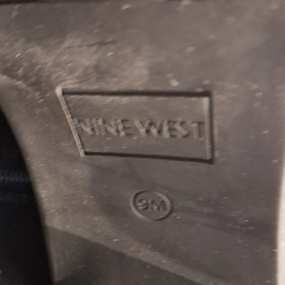 Nine West Kani clunky black stacked heeled knee boots 9M - Picture 7 of 10